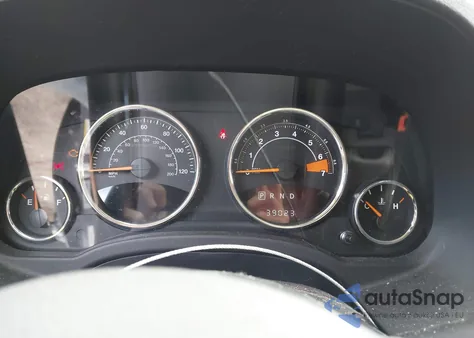 2017 Jeep Compass Latitude 4X4 from USA, damaged, VIN 1C4NJDEB6HD173093